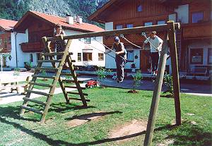 Hansi-Spielgeräte